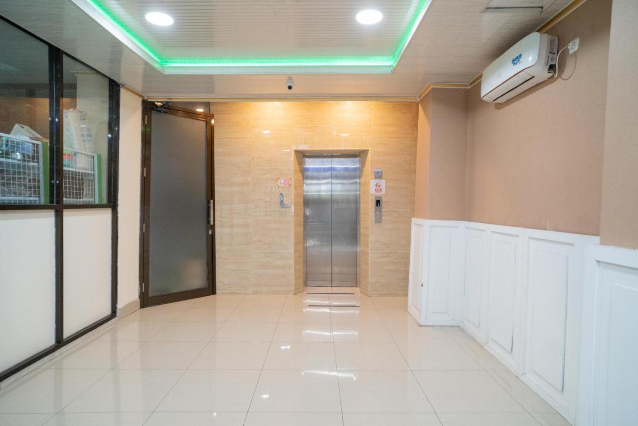 Reddoorz Plus Syariah Near Pasar Turi Surabaja Zewnętrze zdjęcie