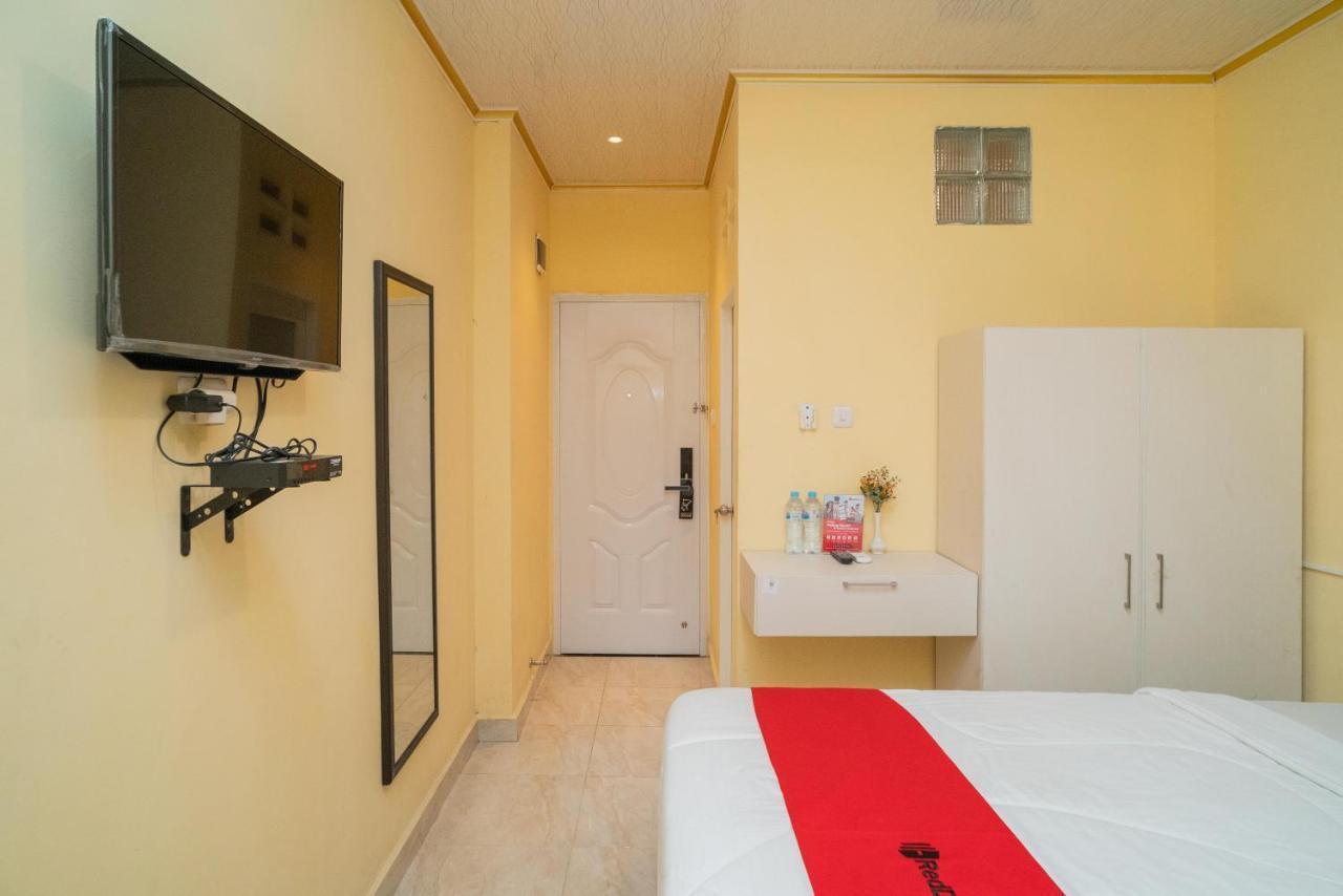 Reddoorz Plus Syariah Near Pasar Turi Surabaja Zewnętrze zdjęcie